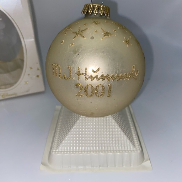 Hummel Gold Decor-home-accesories - Picture 5 of 9